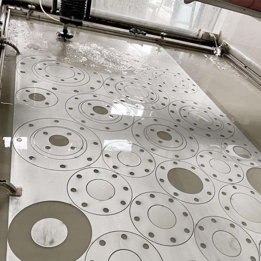 TECNOMETALES ONIS CNC